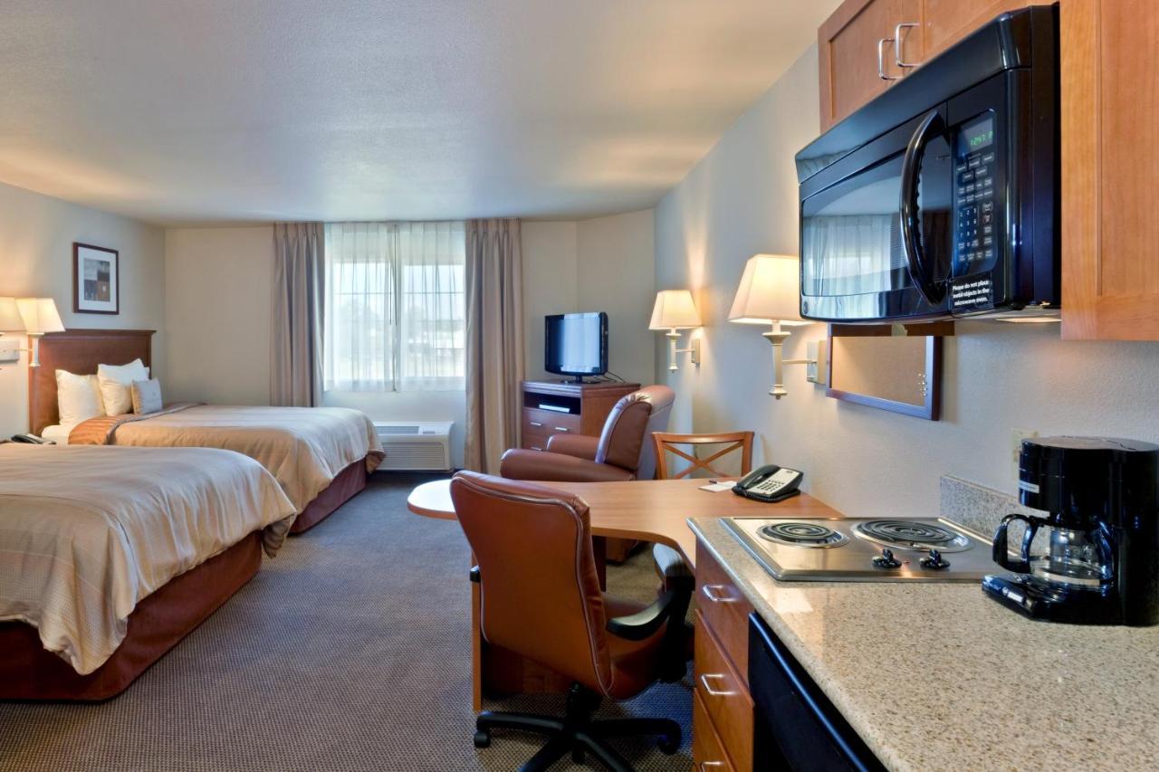 Candlewood Suites Lakewood, An Ihg Hotel Екстериор снимка