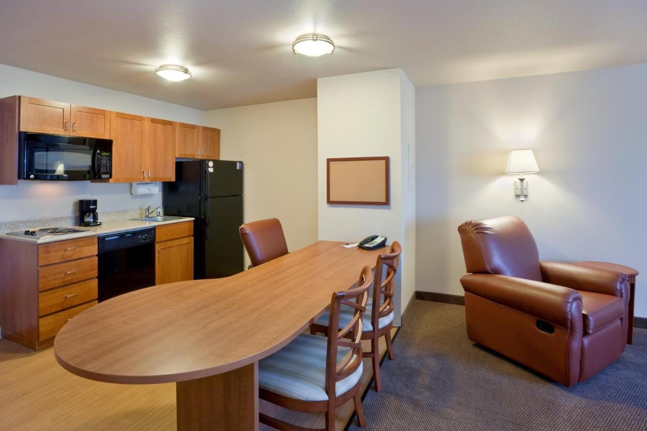 Candlewood Suites Lakewood, An Ihg Hotel Екстериор снимка